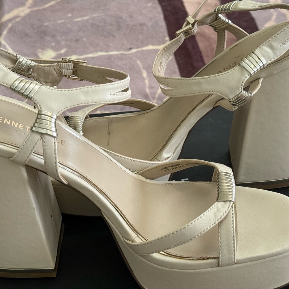 Kenneth Cole CreamPlatform Heels